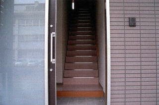 ぽかぽか寮玄関